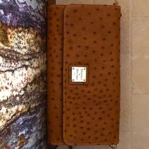 Ostrich embossed Dooney & Bourke leather crossbody purse.